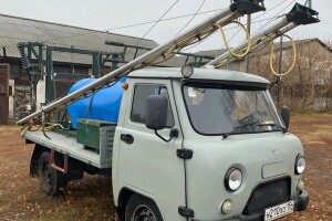 УАЗ — лёгкая база для навесного опрыскивателя